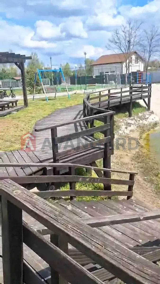 ���, 100 ��.�. ���� 13