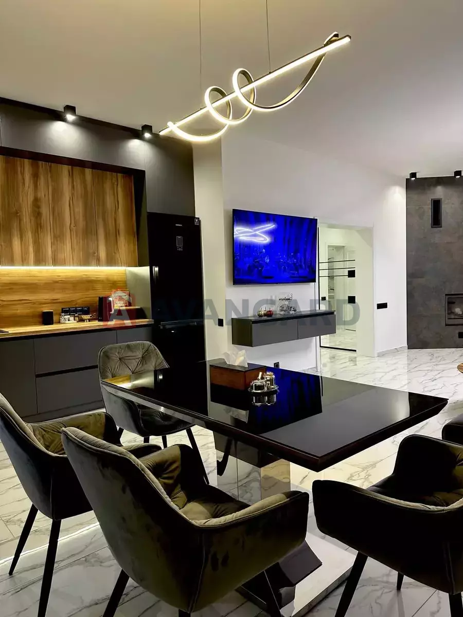 ���, 93 ��.�. ���� 5