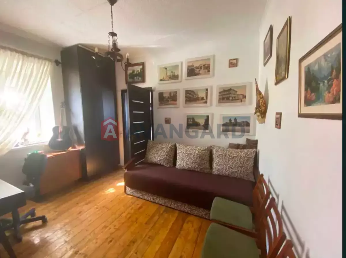 �������, 150 ��.�. ���� 5