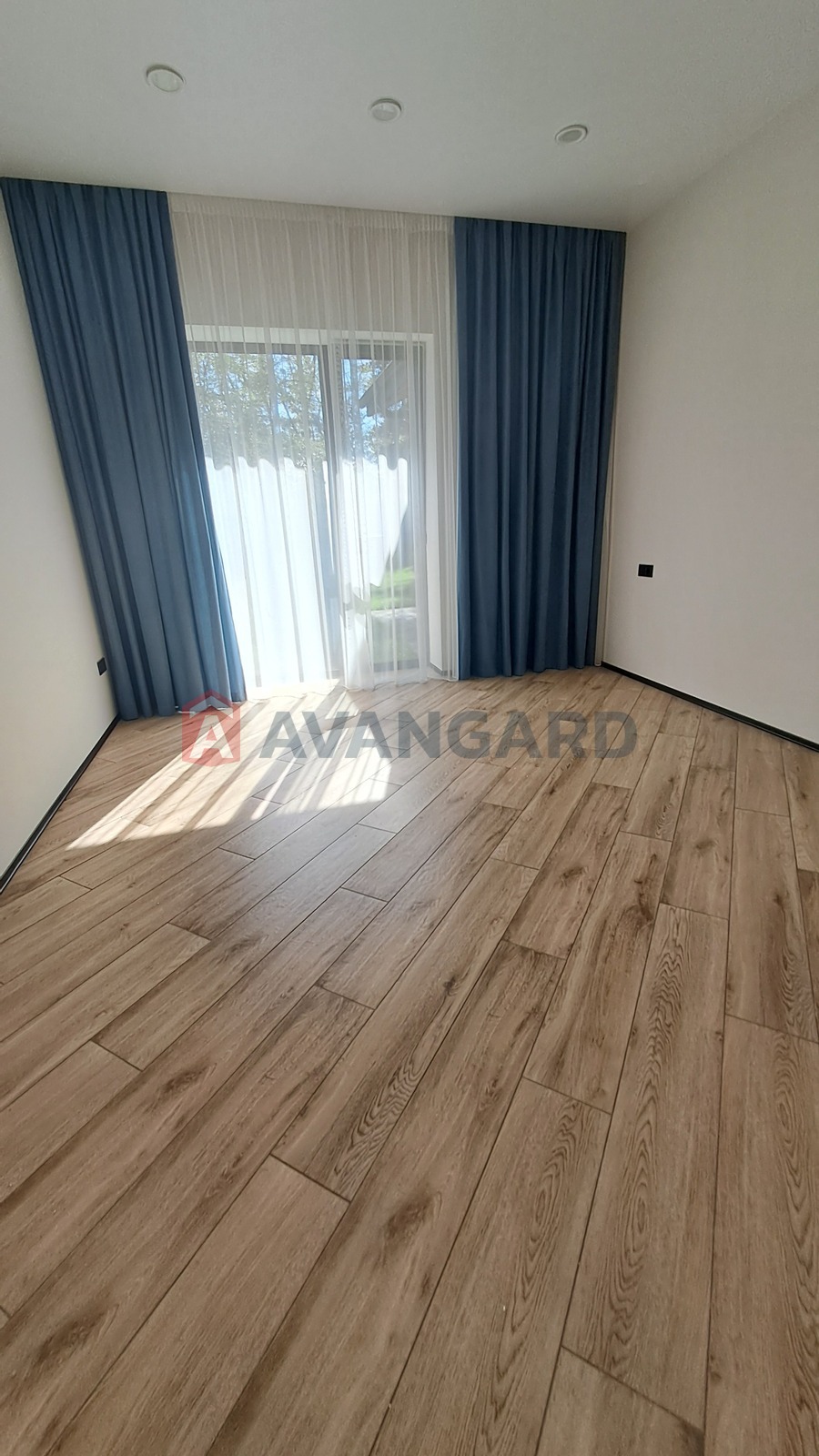 �������, 150 ��.�. ���� 20