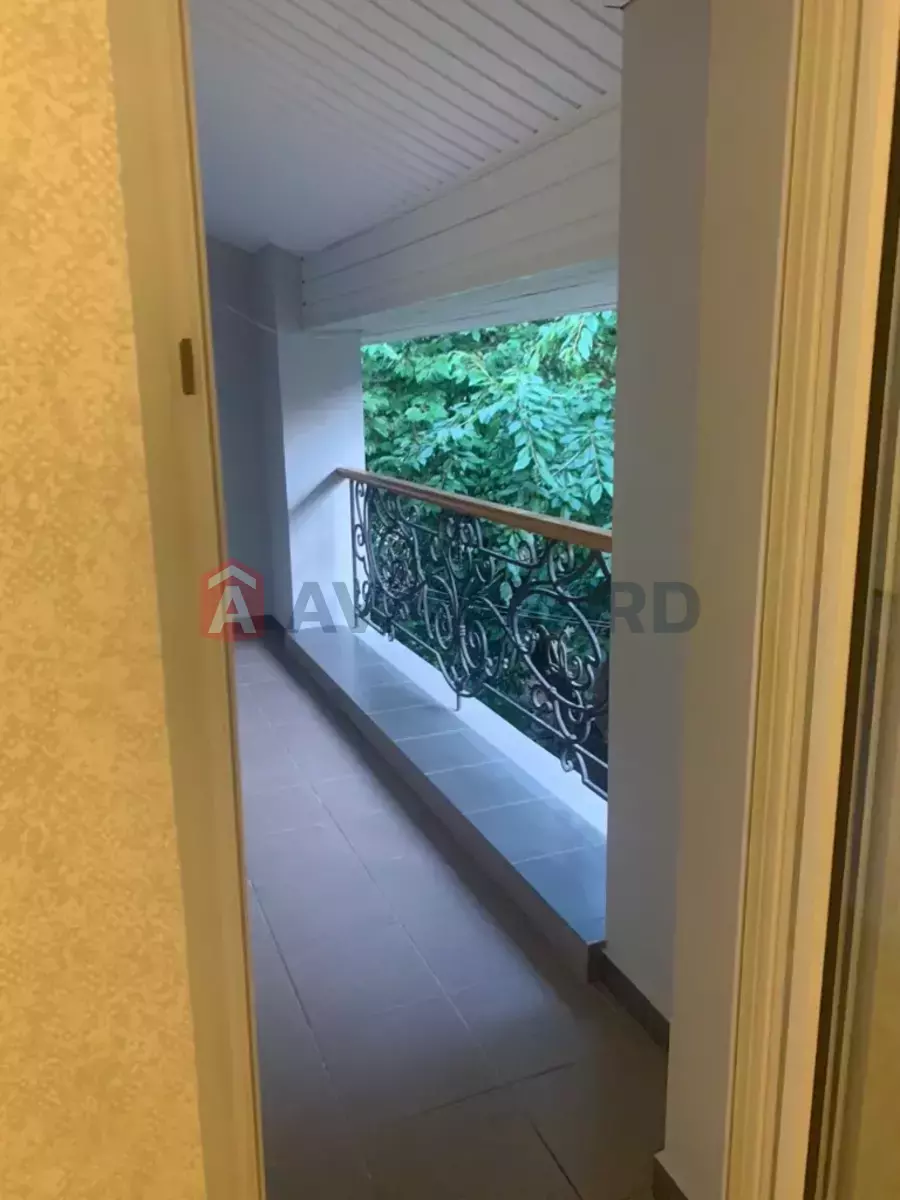 , 100 ..  17