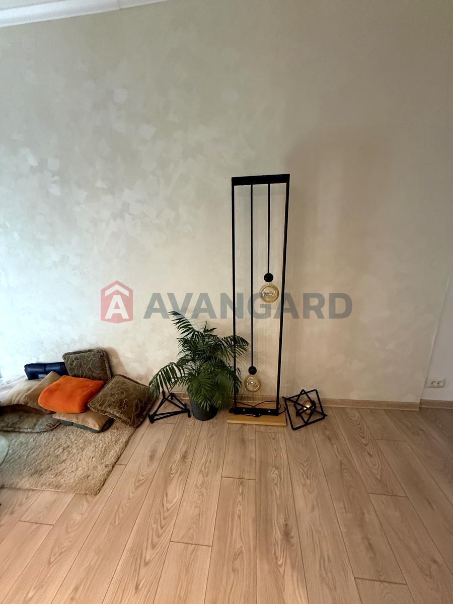 ������� �������, 55 ��.�. ���� 21