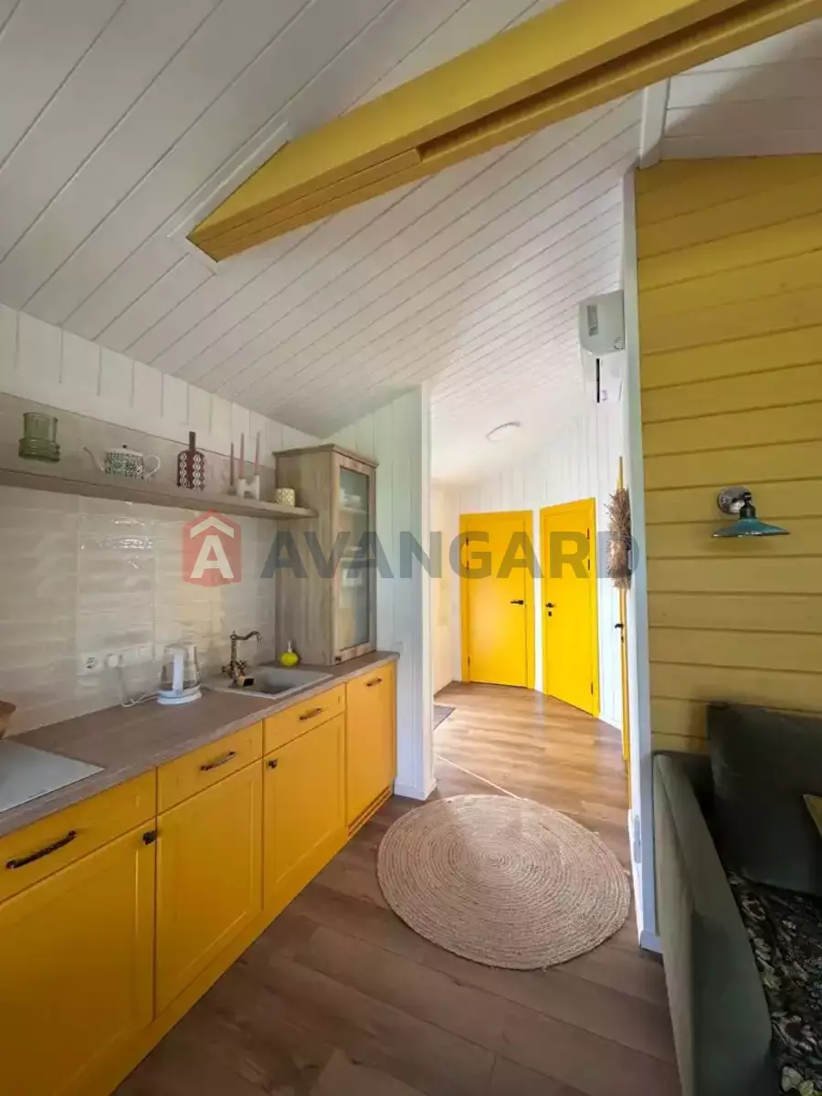 �������, 40 ��.�. ���� 19