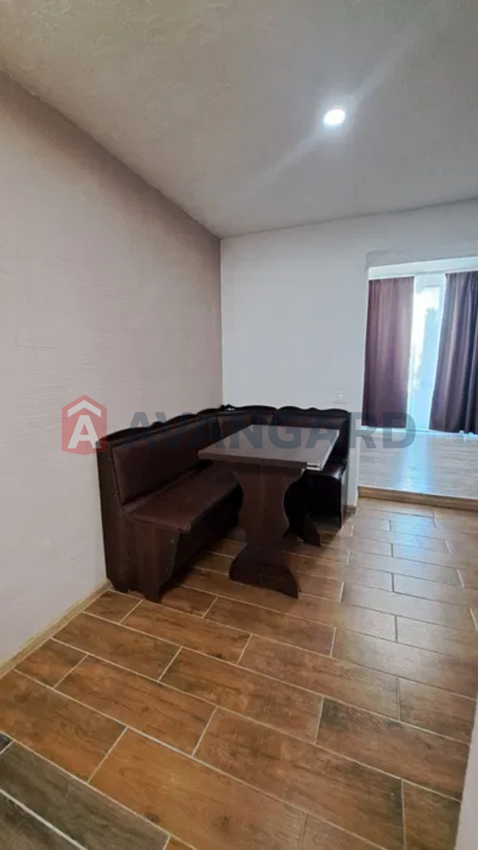 �������, 75 ��.�. ���� 5