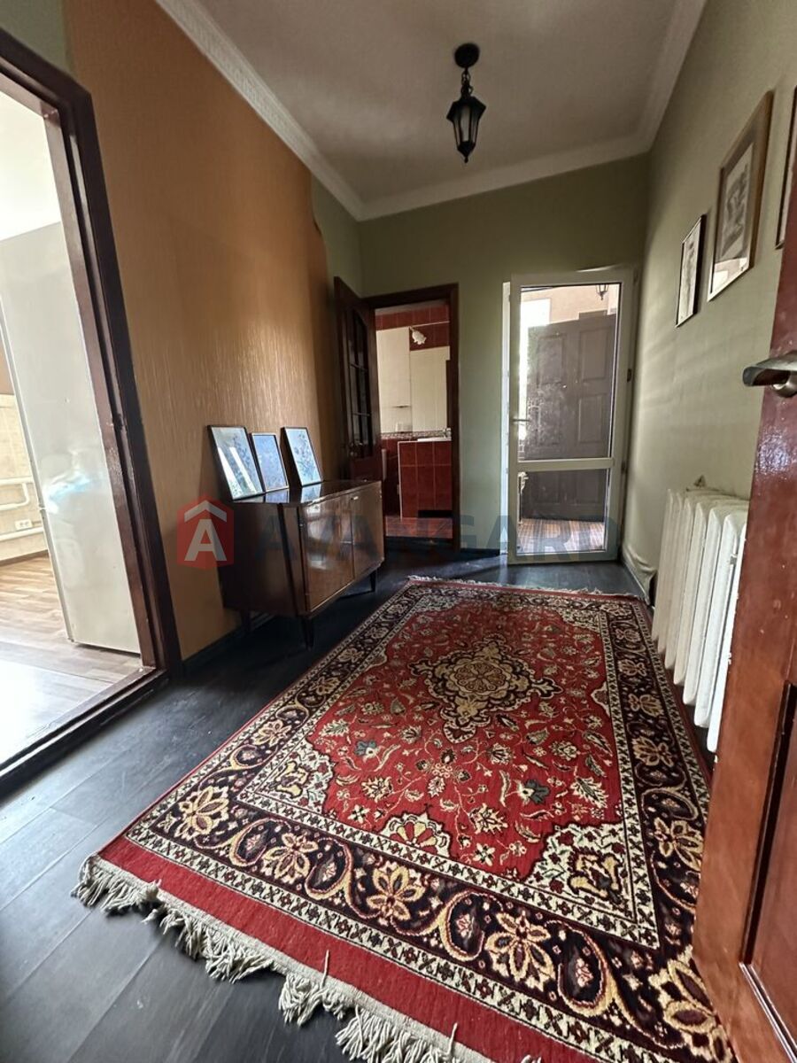 ������� �������, 57 ��.�. ���� 7