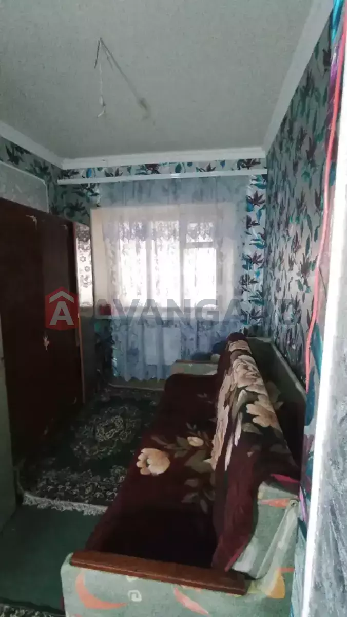 ������� �������, 140 ��.�. ���� 10