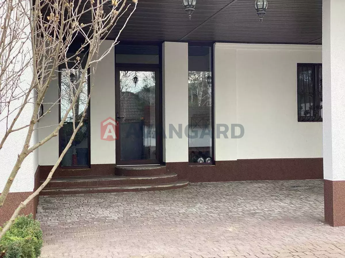 �������, 200 ��.�. ���� 14