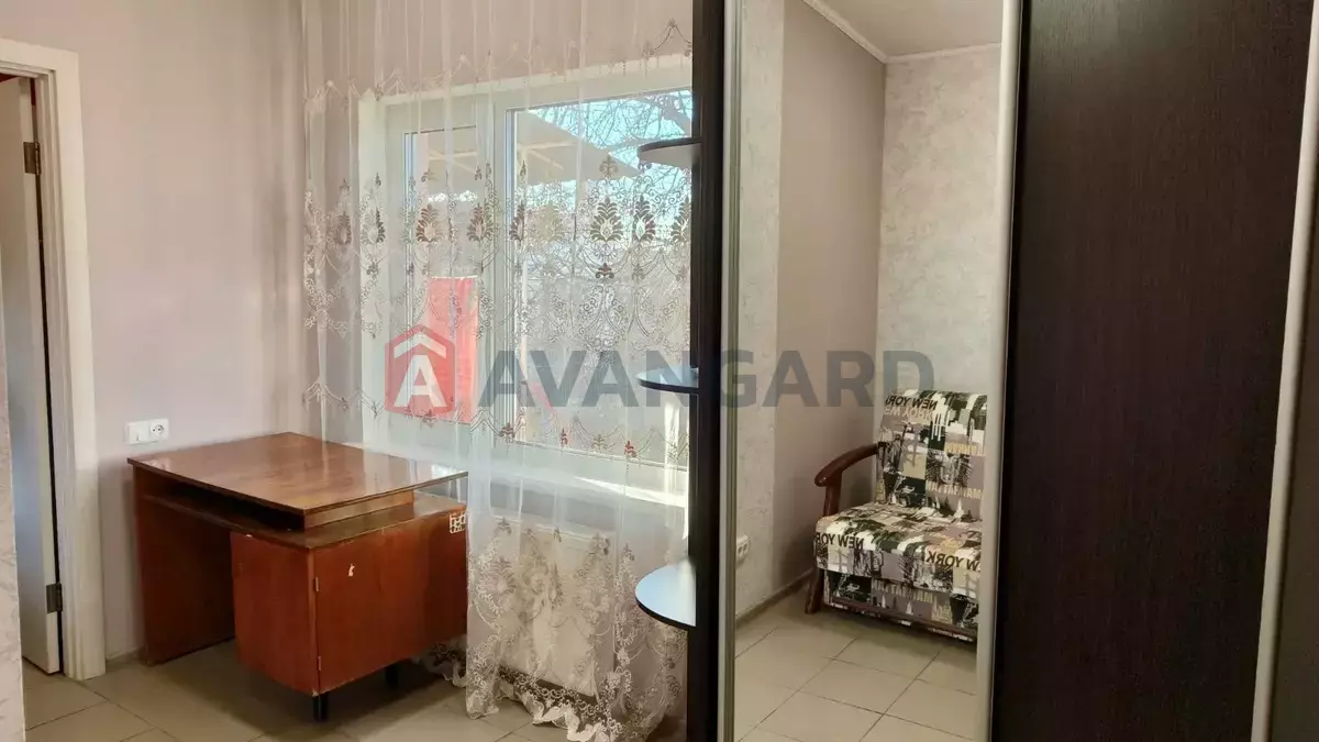 ������� �������, 45 ��.�. ���� 3