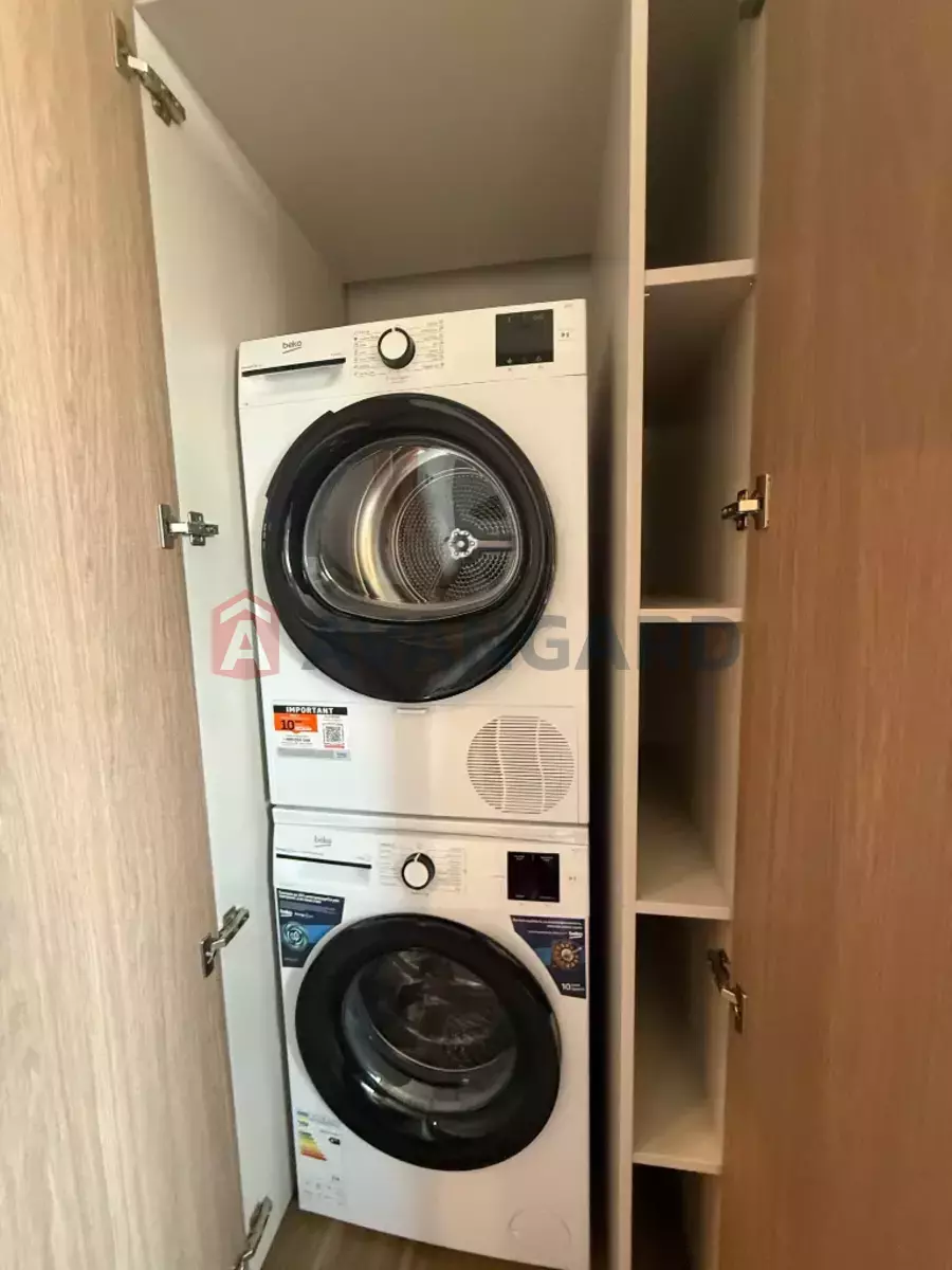 �������, 120 ��.�. ���� 24