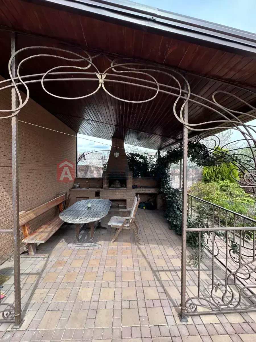 �������, 200 ��.�. ���� 3