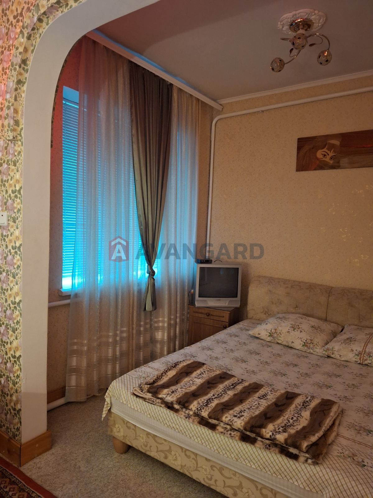 ������� �������, 70 ��.�. ���� 3