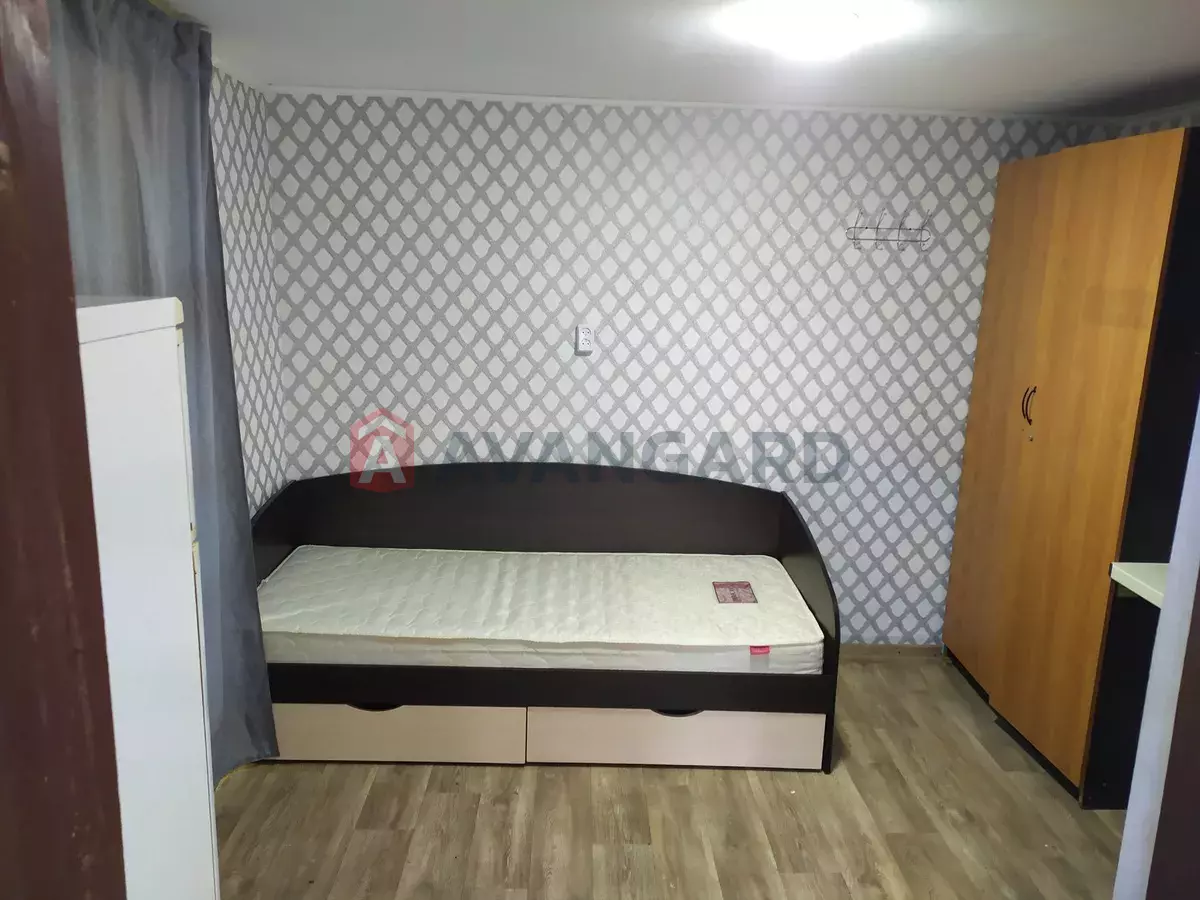 ������� �������, 10 ��.�. ���� 1