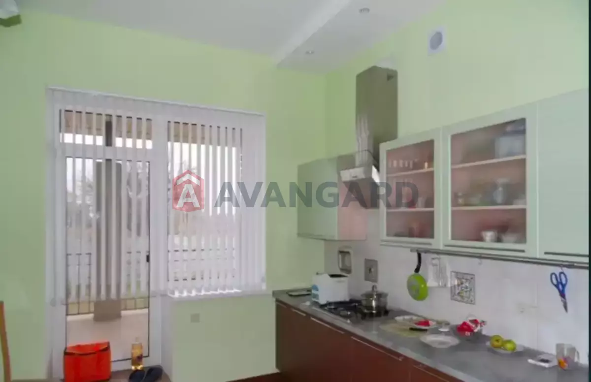 �������, 200 ��.�. ���� 16