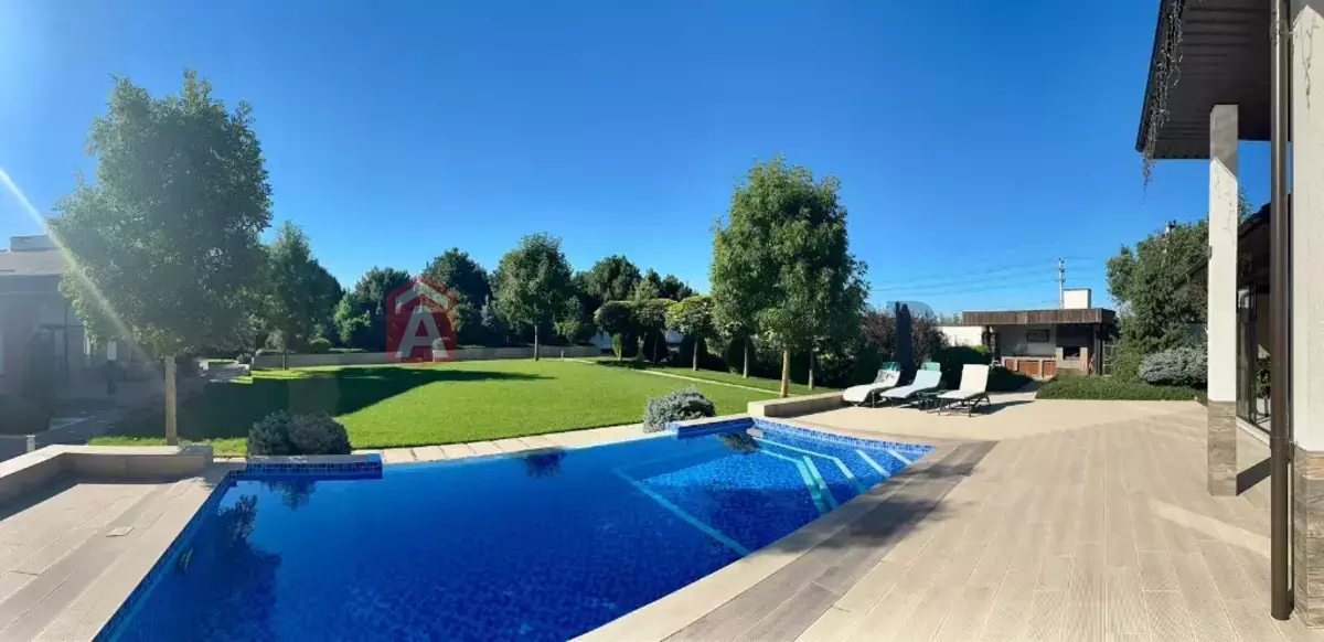 �������, 380 ��.�. ���� 26