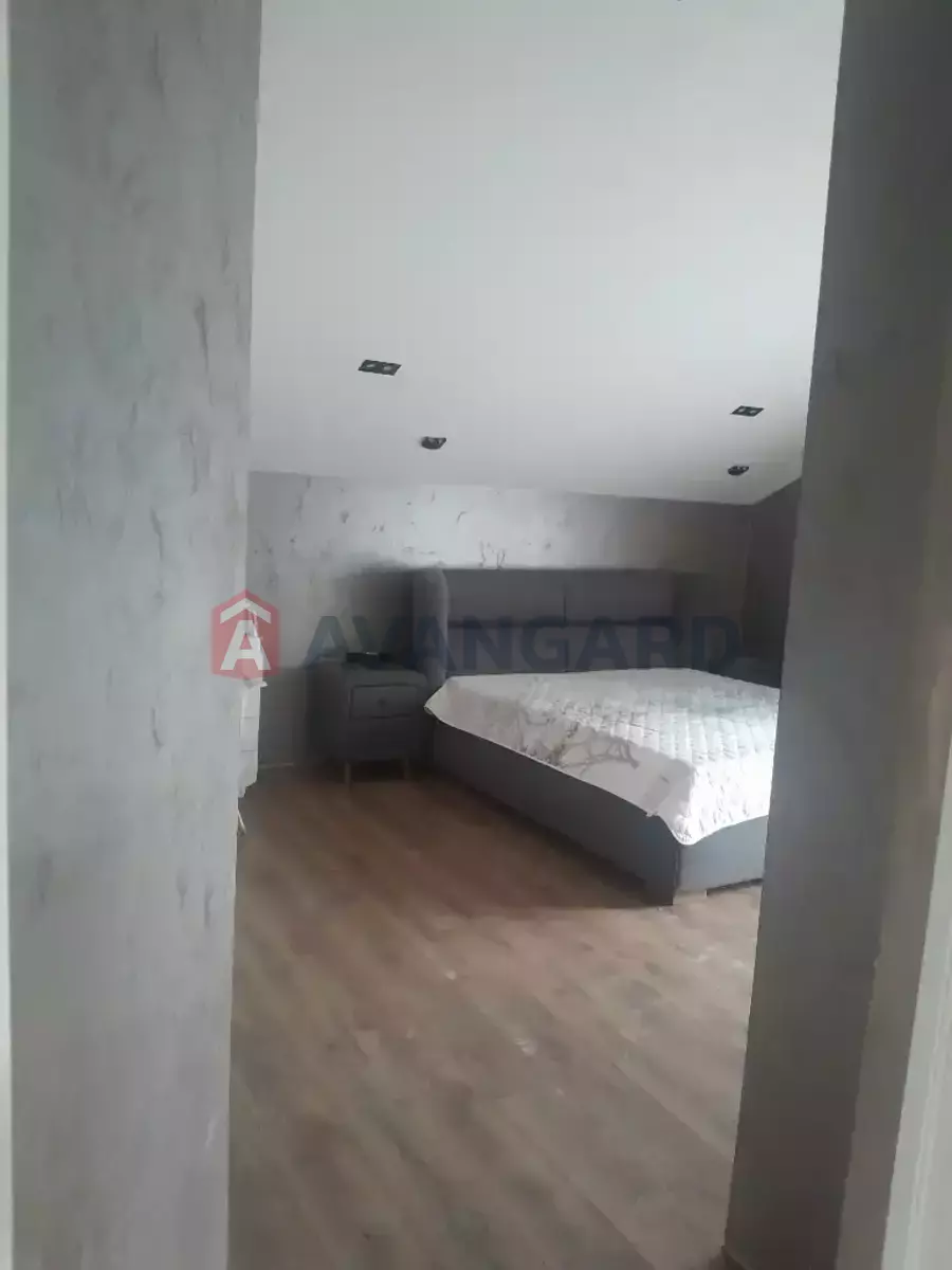 �������, 250 ��.�. ���� 16