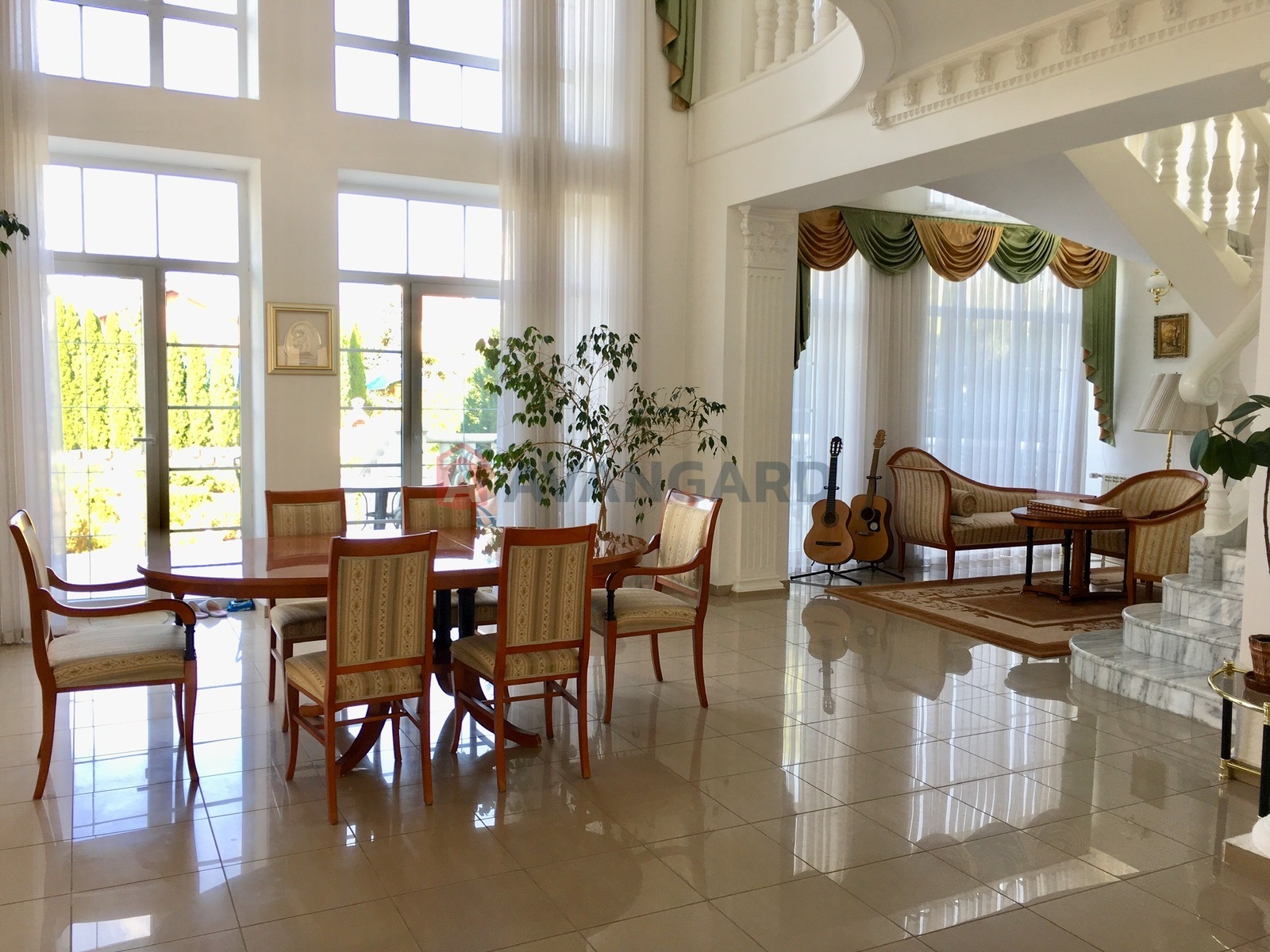 �������, 492 ��.�. ���� 12