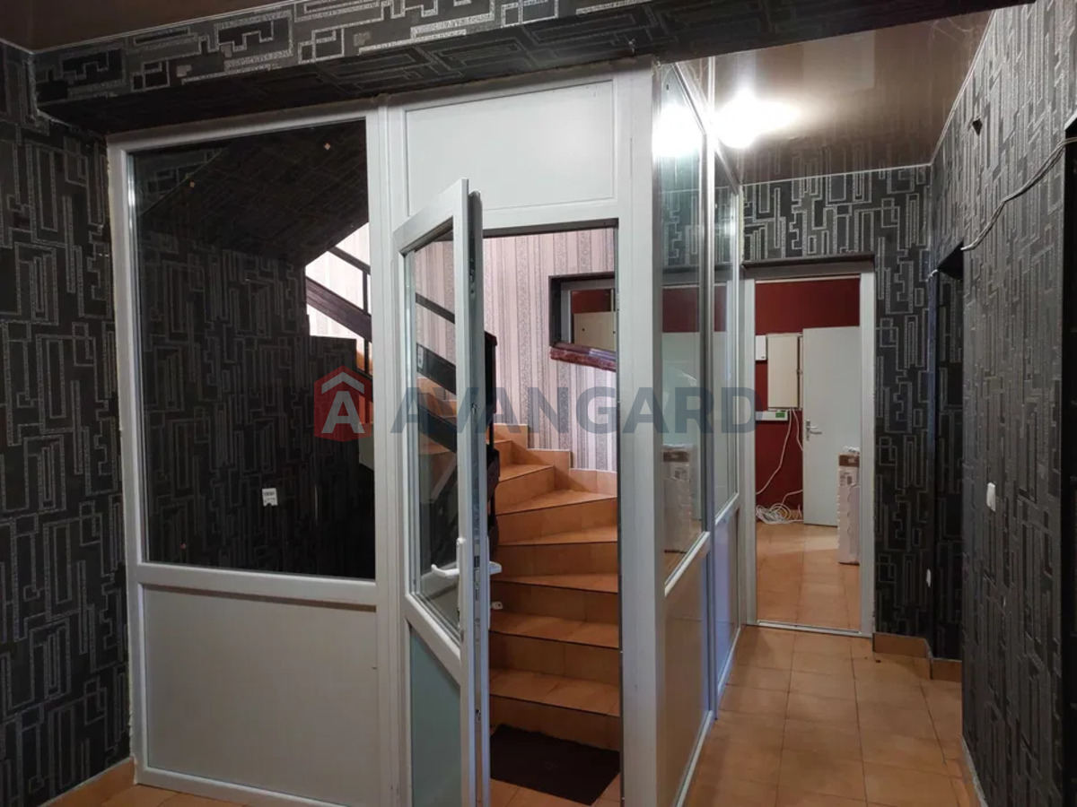 �������, 350 ��.�. ���� 5