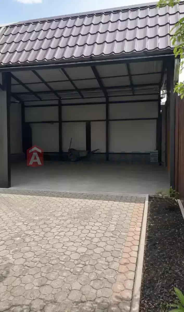 ���, 300 ��.�. ���� 19