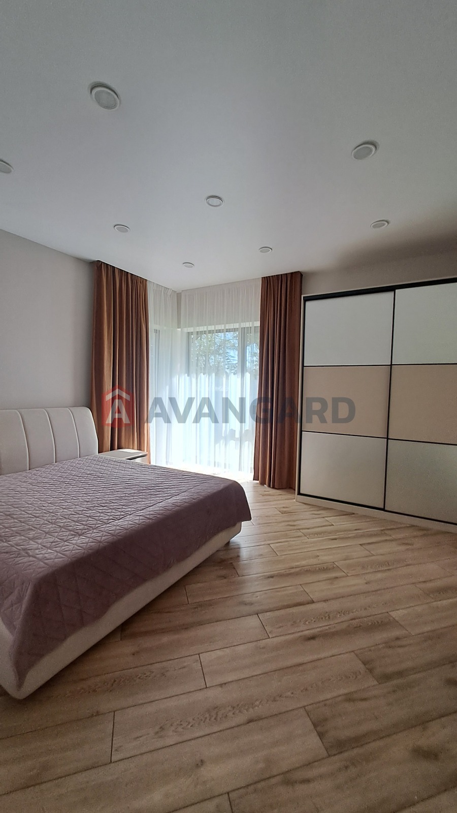 �������, 150 ��.�. ���� 15