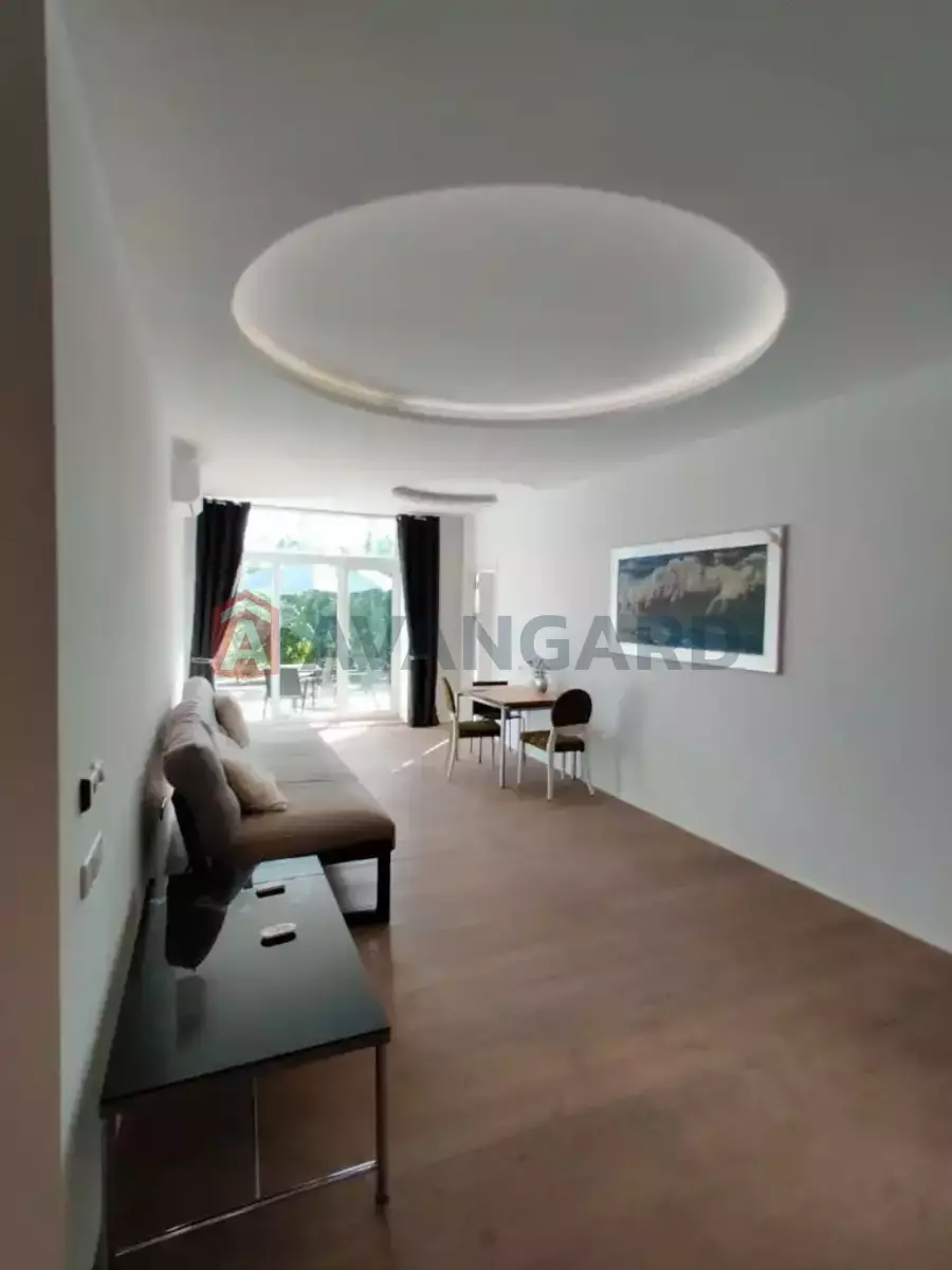 �������, 140 ��.�. ���� 17