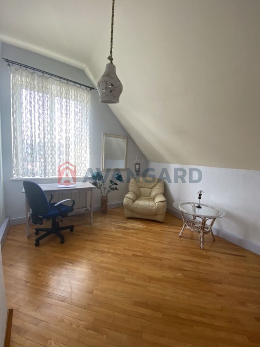 �������, 150 ��.�. ���� 12