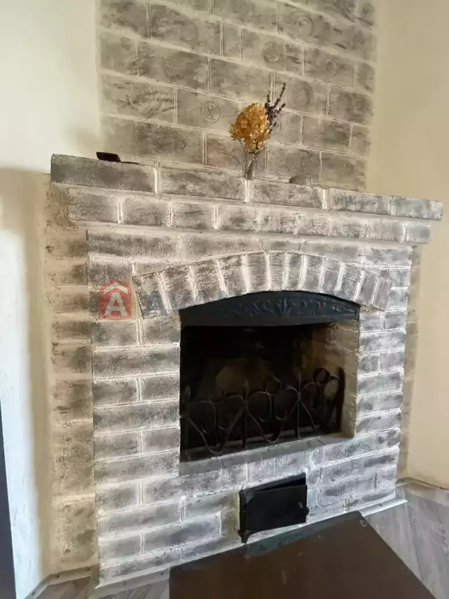 ����, 75 ��.�. ���� 4