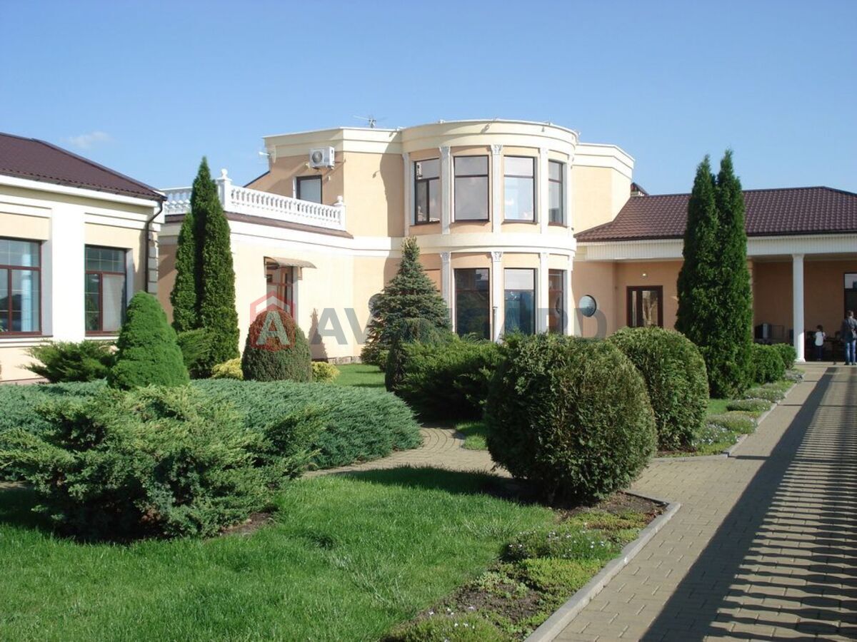 �������, 500 ��.�. ���� 10