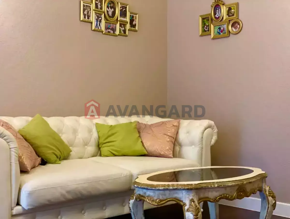 �������, 200 ��.�. ���� 19