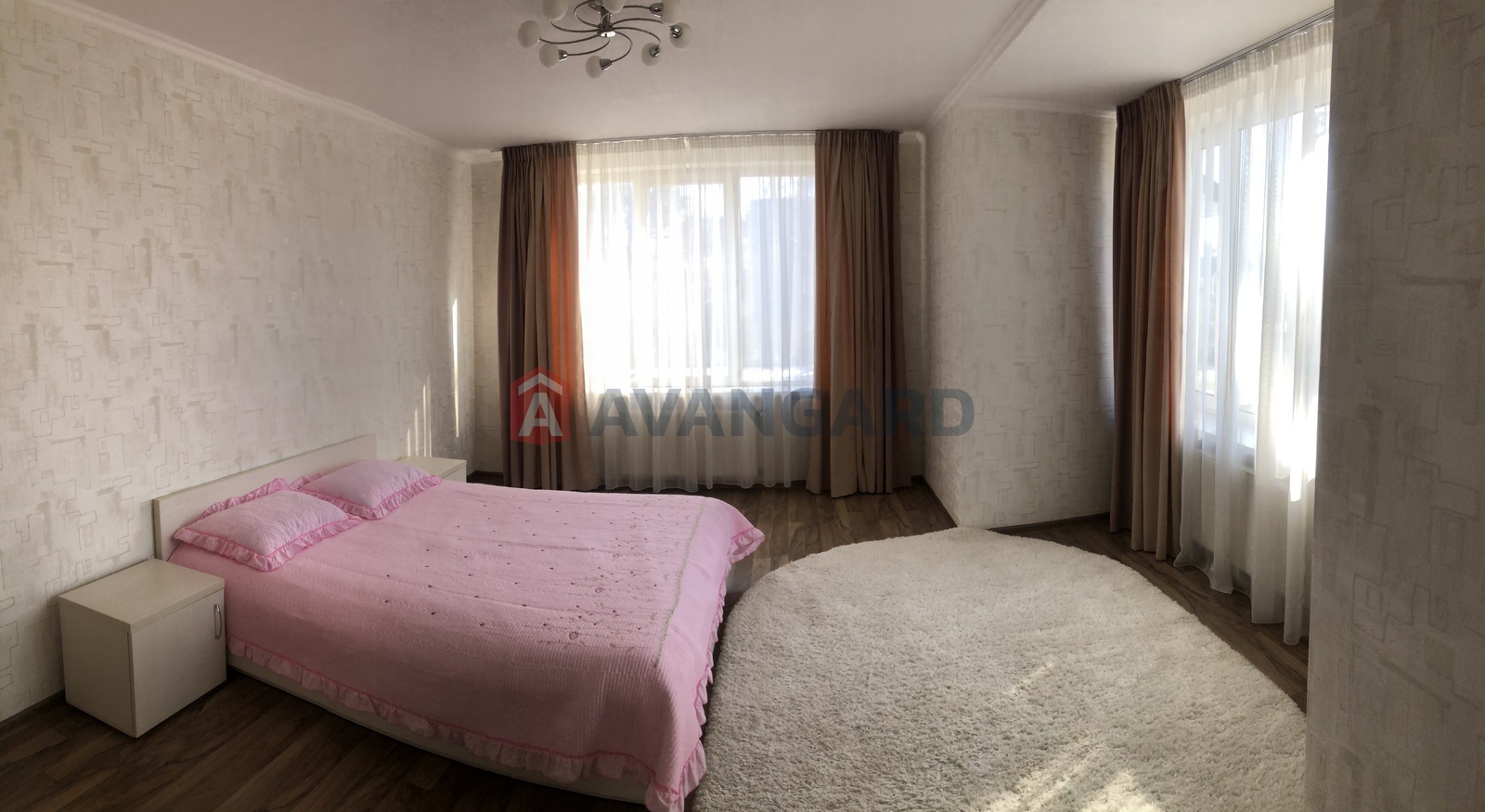 ������� �������, 100 ��.�. ���� 4