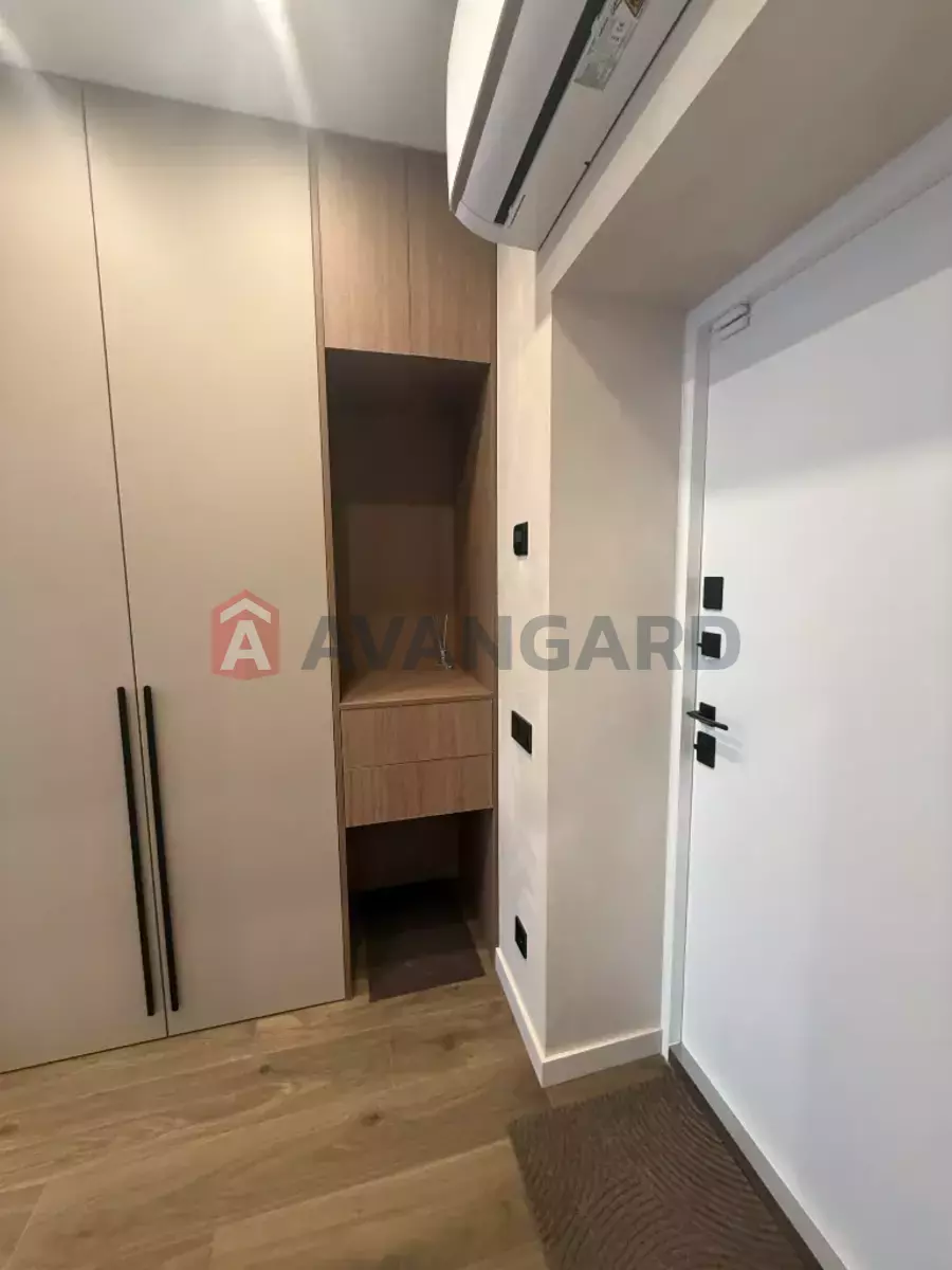 �������, 120 ��.�. ���� 11