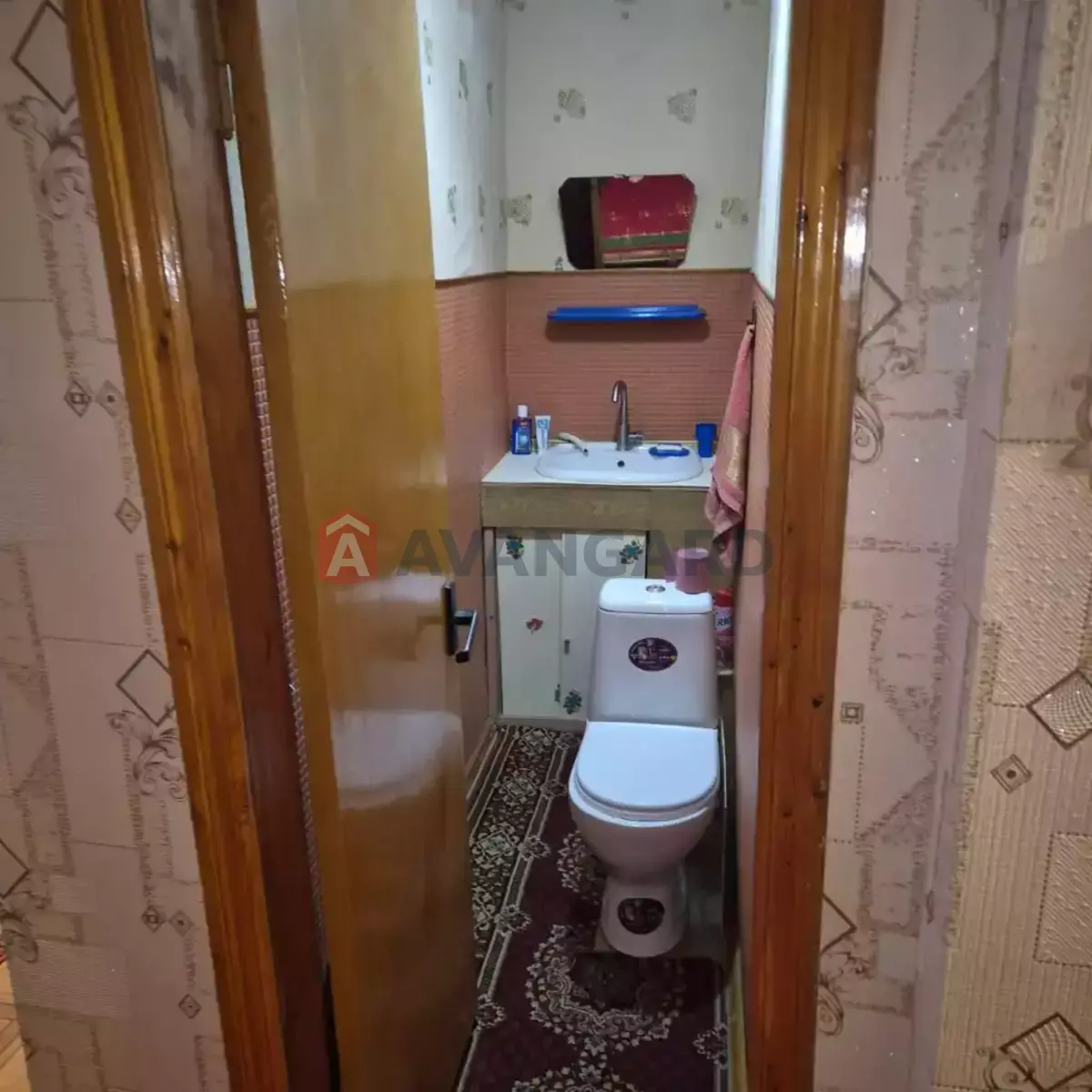 ������� �������, 65 ��.�. ���� 10