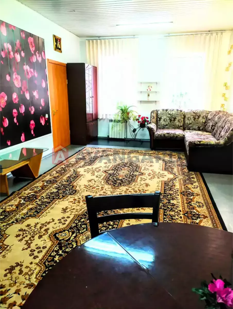 ������� �������, 70 ��.�. ���� 3