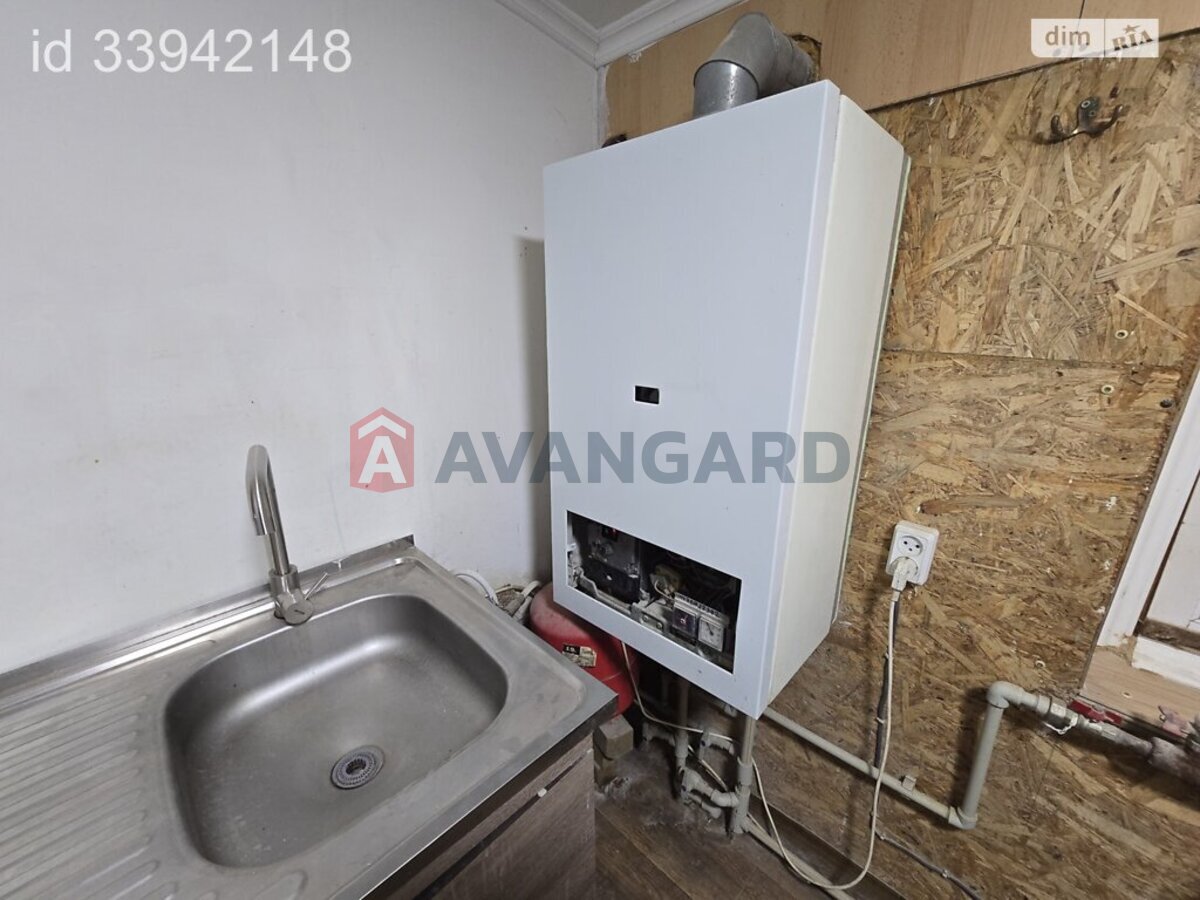 �������, 46 ��.�. ���� 12