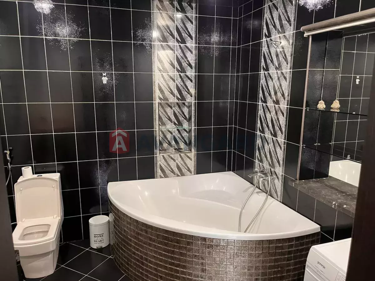 �������, 100 ��.�. ���� 22