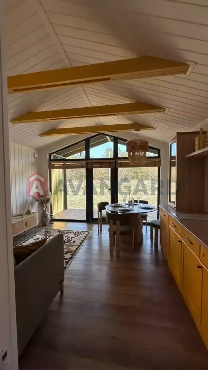 �������, 40 ��.�. ���� 25