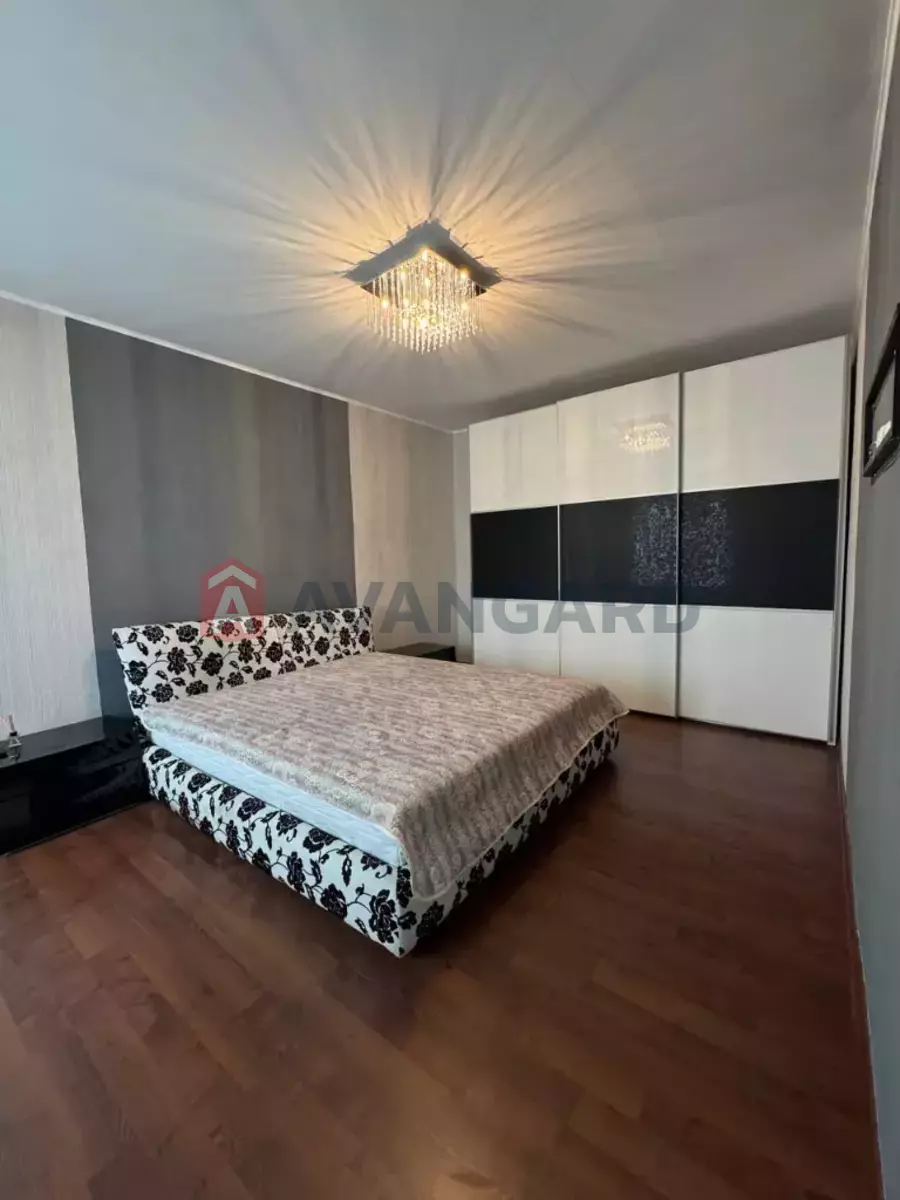 �������, 400 ��.�. ���� 21