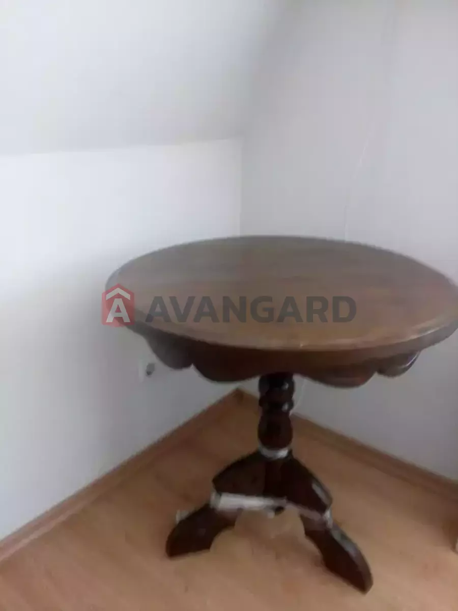 ������� �������, 9 ��.�. ���� 3