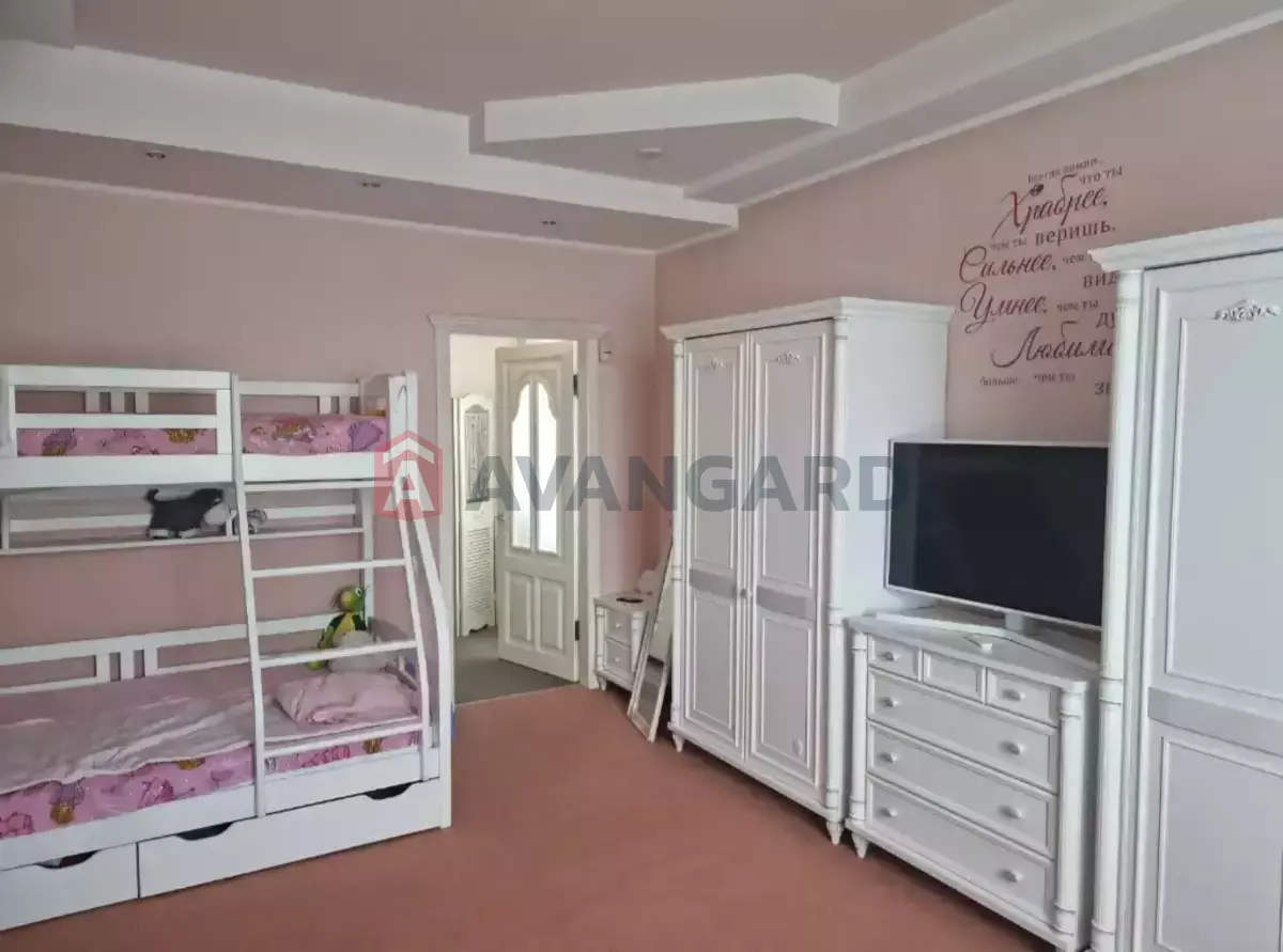 �������, 360 ��.�. ���� 7