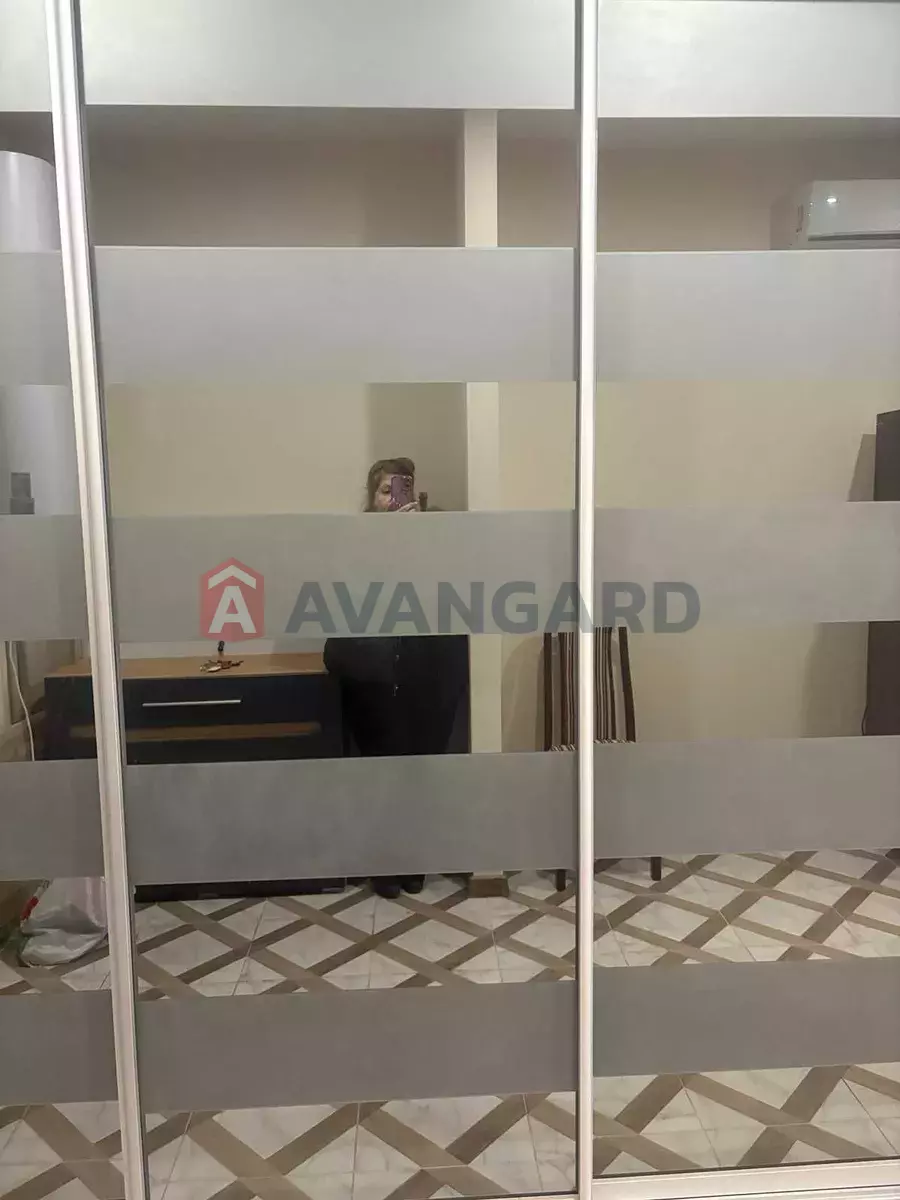 �������, 160 ��.�. ���� 18