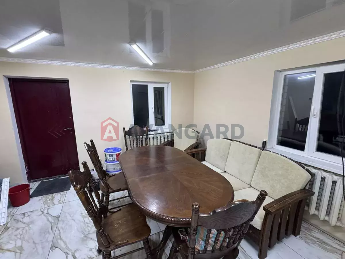 �������, 65 ��.�. ���� 1