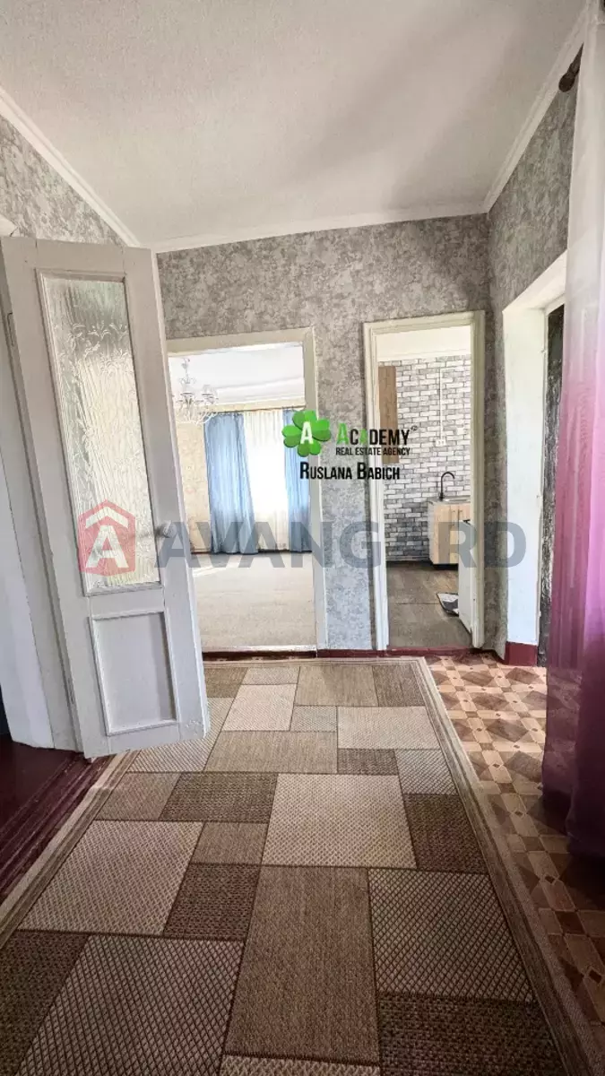 ������� �������, 49 ��.�. ���� 7