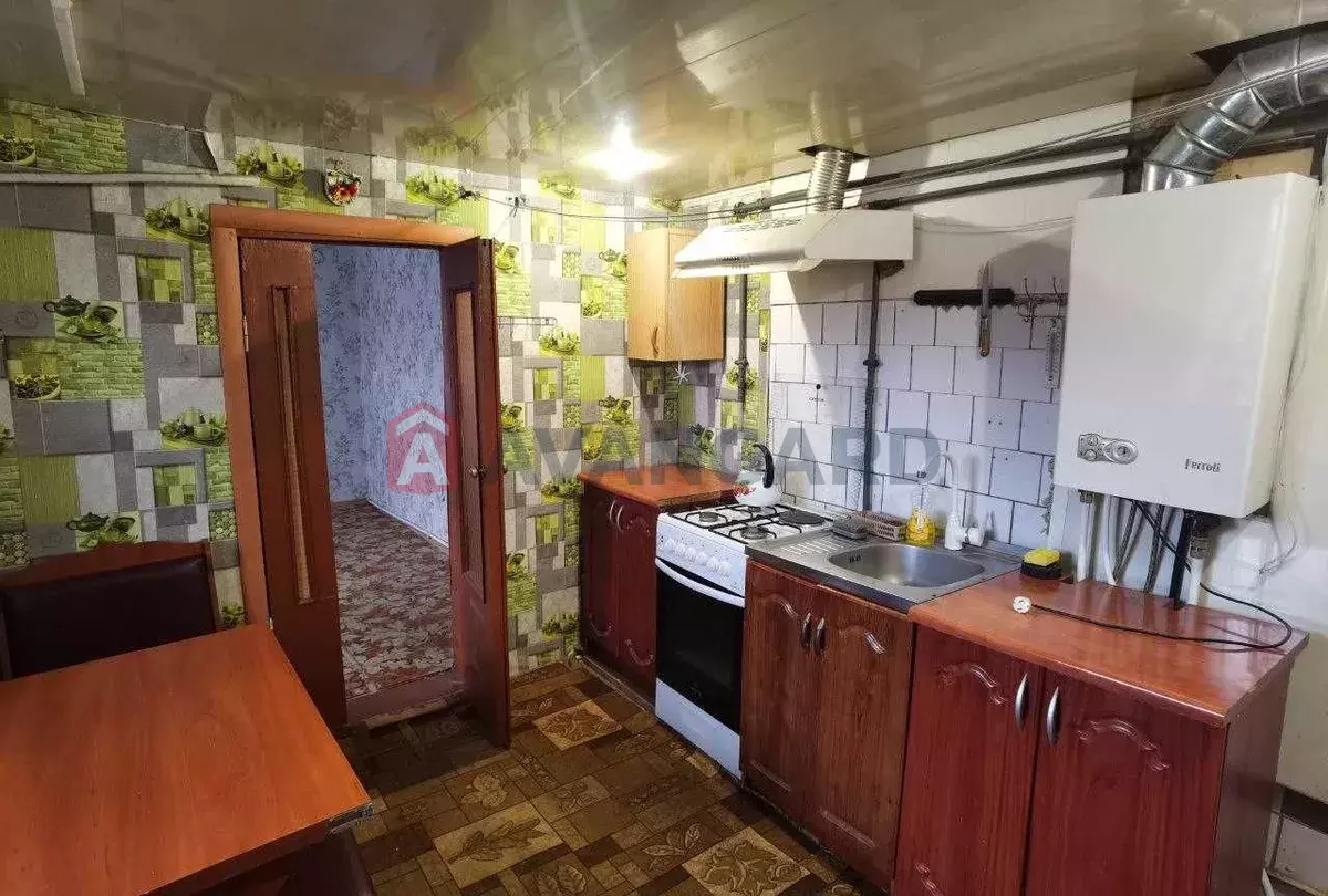 ������� �������, 38 ��.�. ���� 1