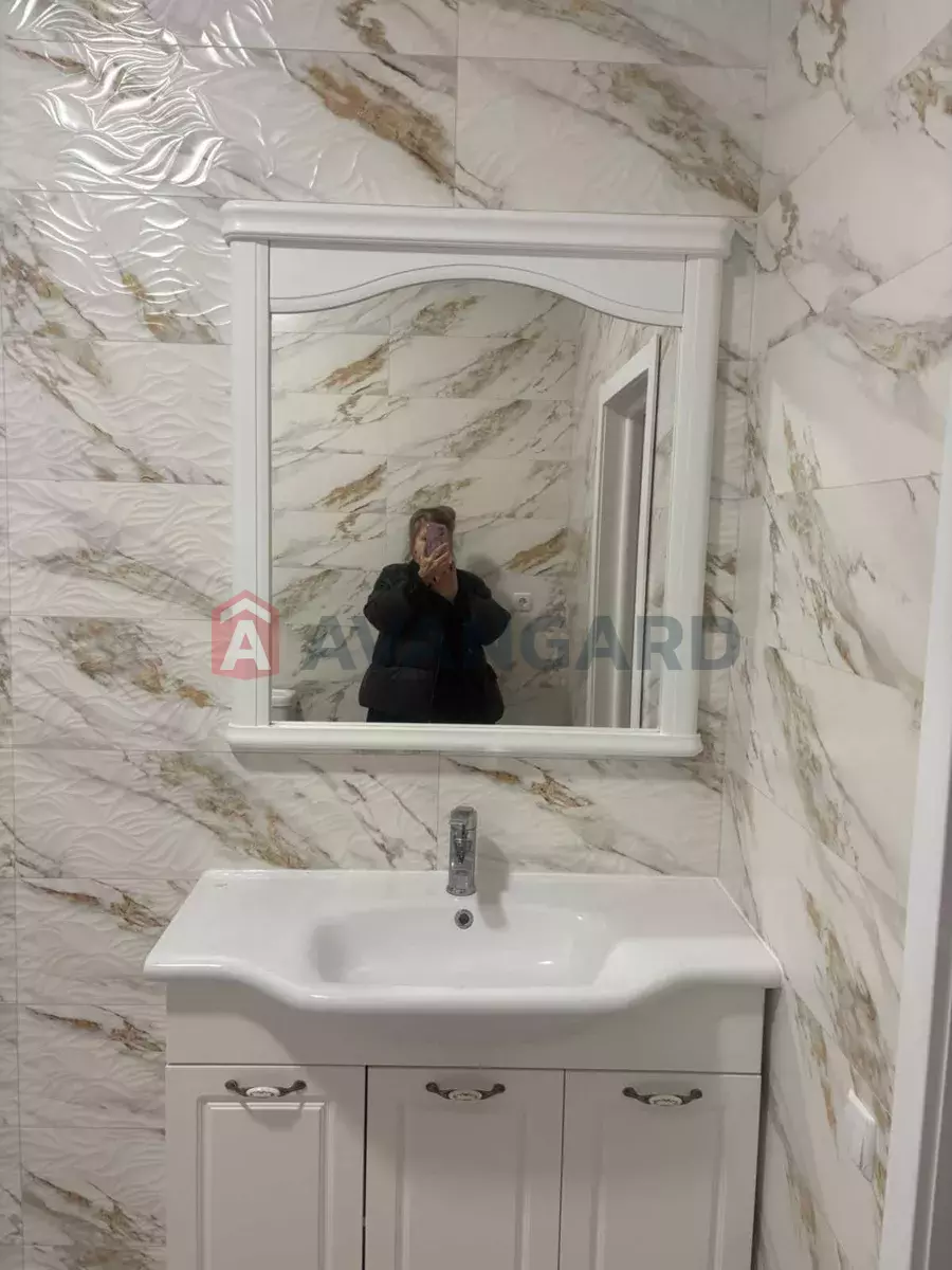 �������, 160 ��.�. ���� 10