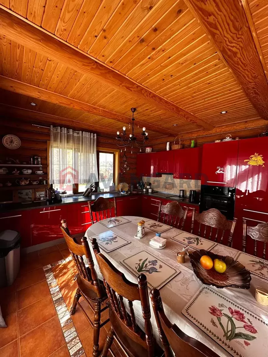 Дом, 250 кв.м. фото 8 Дом, 250 кв.м. фото 8