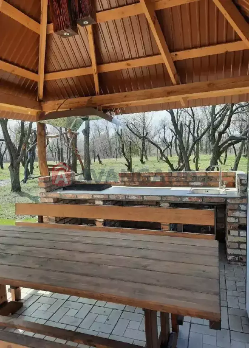 ����, 75 ��.�. ���� 24