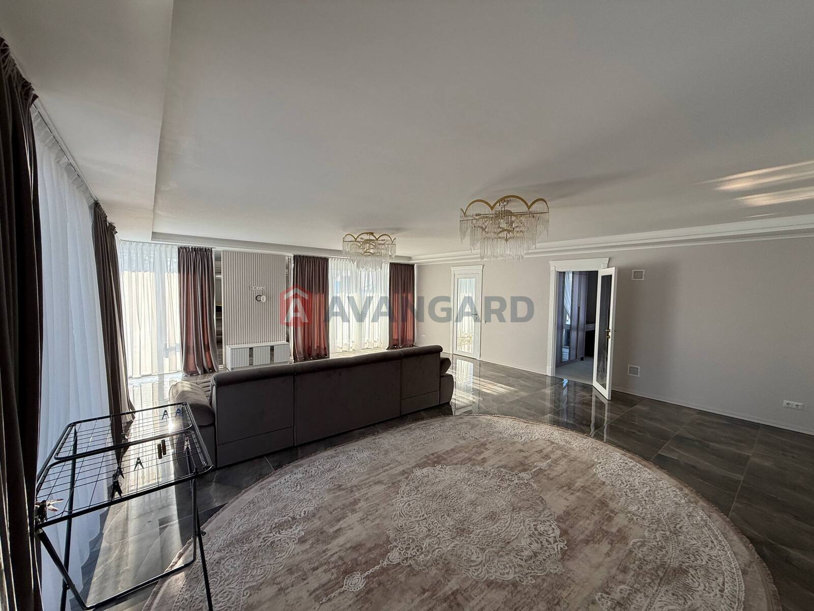 ���, 200 ��.�. ���� 17