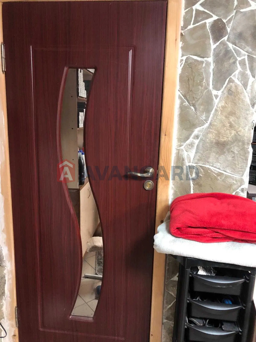 �������, 100 ��.�. ���� 12