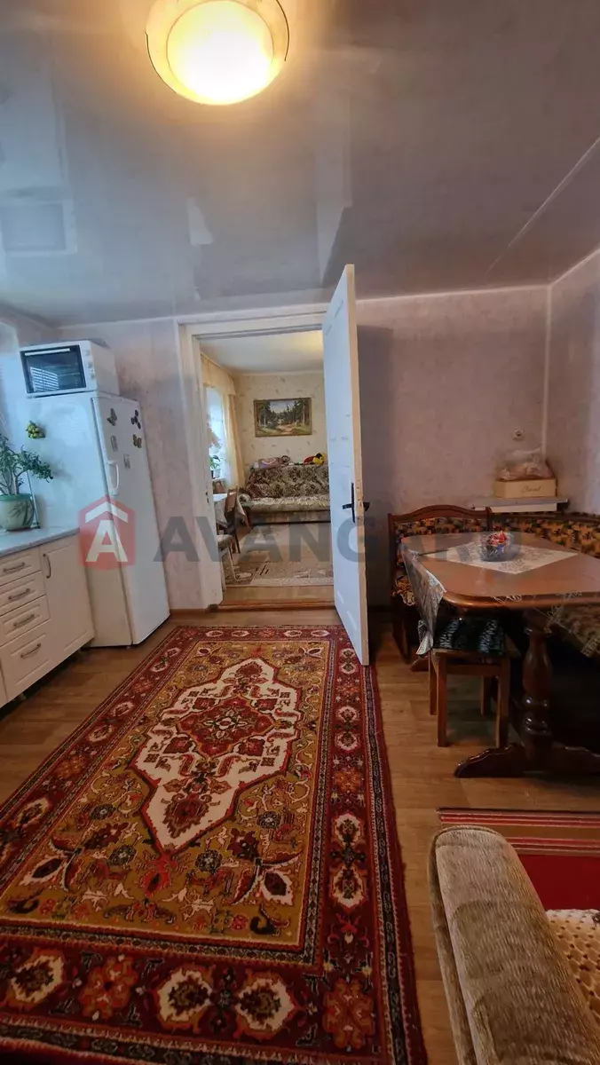 �������, 130 ��.�. ���� 8