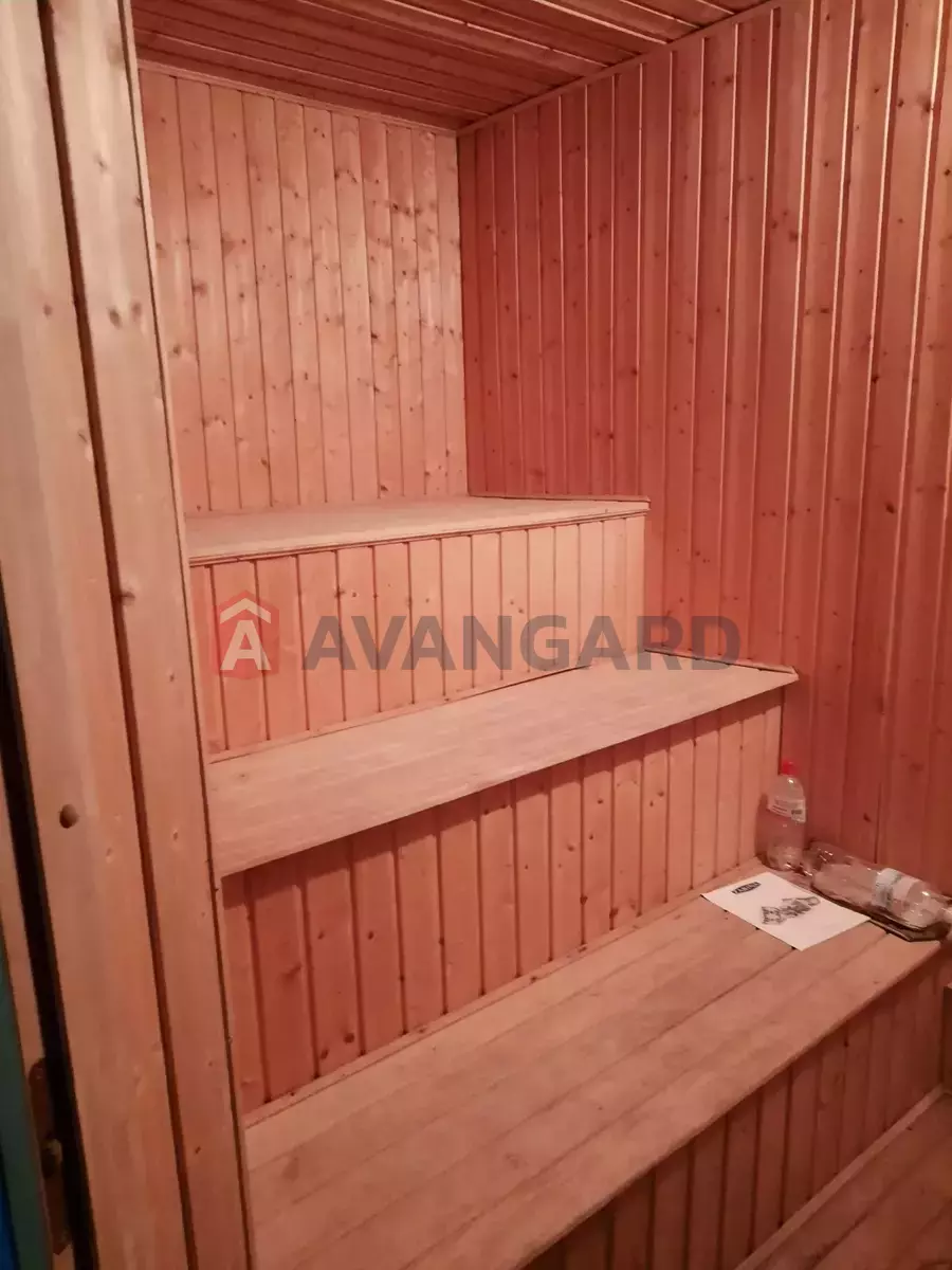 �������, 320 ��.�. ���� 13