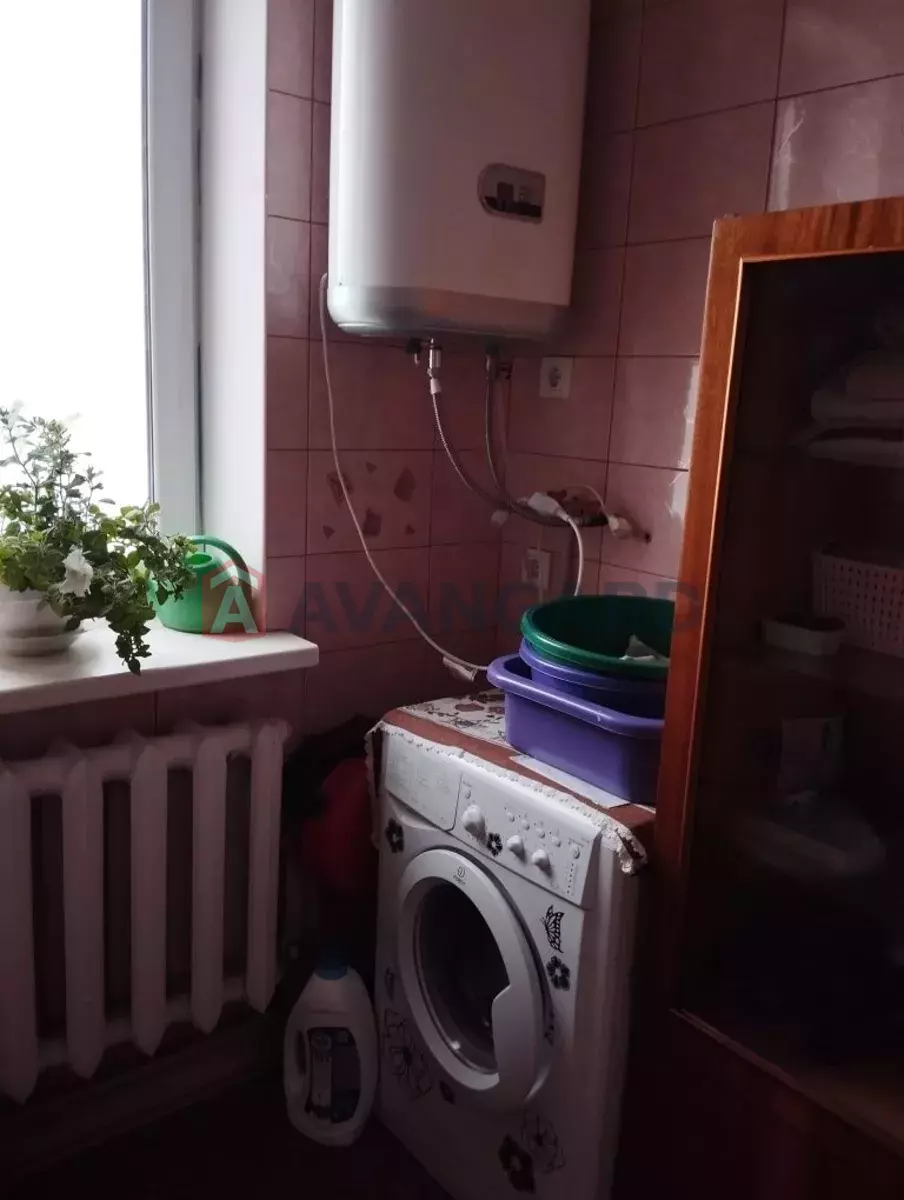 �������, 80 ��.�. ���� 11